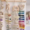 Almacenamiento de Pasadores para el Cabello Infantil con Estante de Exhibición de Joyería para Colgar en la Pared Lindos Accesorios para el Cabello Almacenamiento de Pasadores Almacenamiento de Pasadores para Colgar en la Pared