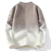 Geração de comércio exterior transfronteiriço outono e inverno suéter pullover 2024 Novo suéter de veludo de vison sintético com gola alta e gradiente