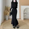 Elegante vestido de punto de sirena para mujer, otoño e invierno, de alta gama, adelgazante, ajustado al cuerpo, adecuado para usar debajo de un abrigo