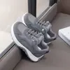 Zapatos Nuevos para Niños y Niñas Primavera y Otoño 2026, Tenis, Zapatillas de Correr, Zapatos de Cuero Casuales Impermeables, Estilo Chino Nuevo, Zapatos de Una Sola Pieza