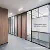 Fabricante de mamparas de vidrio para oficinas en Guangdong Mampara de aleación de aluminio Mampara de vidrio templado de una y dos capas Mampara de pared alta