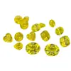 Yag Amarillo Cultivado en Laboratorio (Granate de Aluminio e Itrio Amarillo) con Fluorescencia, Gema Amarilla en Forma de Diamante con Base Facetada Puntiaguda
