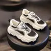 Zapatos de papá de cuero genuino para mujer, nuevos zapatos deportivos versátiles de otoño 2026, zapatos casuales de suela gruesa para mujer, zapatillas de correr de moda