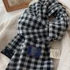 Cachecol para Mulheres 2026 Nova Moda de Inverno High-End Azul Xadrez Pequeno Aquece Espessado Acessório de Cachecol para Pescoço de Casal