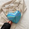 2025 Nuevo Bolso de Cadena de Corazón Brillante Láser Mini Moda Hombro Cruzado Axila Bolso Pequeño Bolso de Mujer Trendy