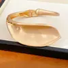 Pulsera abierta de estilo europeo y americano transfronteriza con diseño de hojas plisadas y retorcidas, a la moda y versátil para el uso diario, con un diseño único, joyería para mujer