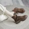 Botas Martin Femininas 2026 Novo Estilo Britânico Retrô Versátil Marrom Solado Grosso Botas Curtas Botas Simples Foscas Primavera e Outono Botas de Trabalho