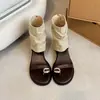 Sandalias Retro Slip-On con Hebilla Metálica Interna para Aumentar la Altura para Mujer, Nuevas Botas Cortas de Verano 2026 para Uso en Exteriores, Combinadas con Faldas, Sandalias Romanas