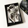 Lenço Quadrado Estampado de Leopardo Moda Transfronteiriça, Lenço de Seda Alta Costura, Lenço de Cabeça Decorativo Estampado de Seda Sintética, Popular na Europa e América, Atacado