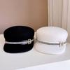 Gorra de lana plana estilo británico para mujer, sombrero de fieltro decorativo con letras de diamantes de imitación para otoño e invierno, elegante gorra ecuestre combinable a la moda.
