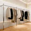 Arara de Exposição para Loja de Roupas Femininas, Prateleira de Exposição de Parede de Luxo Leve, Prateleira de Exposição Espessada de Aço Inoxidável, Cabide de Parede
