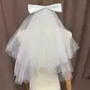 Véu de noiva branco bonito simples laço de pérola véu de casamento principal multicamadas princesa adereços de foto de aniversário