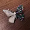 Broche de Mariposa Asimétrico Brillante Estilo Bosque, Fresco y Versátil, Suave y de Moda, Accesorios para Cortavientos de Mujer