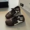 Nicho Cor Color Block Retrô Couro Macio Sapatos de Treino Alemães Feminino 2026 Novo Cadarço Fundo Plano Versátil Solado Macio Casual Esportivo Sapatos de Skate