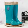 Botas de Chuva Femininas Cano Alto Moda Adulto Sapatos de Água Forro de Lã Quente Sapatos de Borracha Galochas Botas de Água Antiderrapantes Impermeáveis