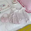 Camiseta Base para Niña Otoño 2026 Nuevo Estilo Camiseta de Manga Larga con Volantes de Encaje para Niños Top con Cuello de Muñeca para Bebé Niña