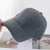 Gorra de Béisbol Verde Otoño e Invierno Color Sólido Simple que Favorece el Rostro Estilo Coreano Pequeño Ins Gorra de Pico de Felpa Versátil Sombrero de Lana de Cordero