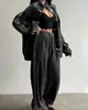 2026 Amazon hebilla de moda traje casual de tres rayas chaqueta retro de cuello alto pantalones de chándal de pierna ancha conjunto de dos piezas
