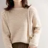 Suéter de punto holgado, top de capa base, nuevo corto a rayas 2026 cuello redondo mezcla otoño-invierno para mujer
