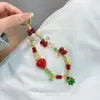 Estilo Navideño Lazo Soñador Súper Hada Forma de Corazón Cadena para Teléfono Hecha a Mano con Perlas Colgante Exquisito Llavero Cadena para Teléfono