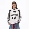 Camiseta Listrada Patchwork Manga Longa Estilo Retrô Americano para Homens e Mulheres Outono Tendência Marca Solta Casal Manga Raglan Versátil Top
