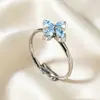Anillo Abierto de Trébol de la Suerte con Circonita de Moda No se Desvanece para Mujer Nicho Lujo Ligero Alto Gama Ajustable
