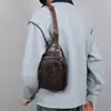 Bolso de Pecho con Textura de Cuero PU para Hombre Estilo Coreano Moderno Bolso Cruzado de un Solo Hombro Mochila Pequeña Deportiva Casual Nueva Repelente al Agua