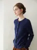 Cardigan macio e versátil de outono e inverno com gola redonda 100% cashmere para mulheres, suéter de malha simples solto de sete pontos de dupla camada