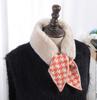Bufanda de Felpa Calentador de Cuello para Hombres y Mujeres, Nuevo Estilo Versátil Invierno 2025, Piel Sintética de Conejo, Engrosado, Diseño Cruzado, Sensación de Alta Calidad