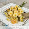 Ramo de Manzanilla Artificial Flores Falsas para Arreglos de Piso de Boda Decoración de Salón de Bodas Flores Artificiales de Plástico Arreglo Floral DIY