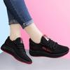 Zapatos blancos de verano 2023, nuevos zapatos de malla transpirable con parte superior Torre, zapatillas casuales antideslizantes para correr.
