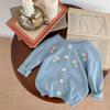 Roupa Infantil Estilo Coreano, Cardigã de Tricô Fofo para Bebê, Top Bordado Retro Moderno para Crianças, Suéter para Meninas Primavera e Outono