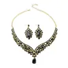 Conjunto de Dos Piezas de Pendientes y Collares Nupciales de Lujo Ligero Retro Incrustados de Diamantes Collar de Clavícula Elegante de Gama Alta Francés de Nicho para Mujer