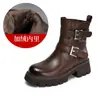 Botas de motocicleta de couro genuíno, com sola grossa e detalhe de fivela para mulheres, nova coleção outono/inverno 2026, comprimento até o meio da panturrilha, estilo retrô britânico, bico redondo, botins estilo Martin