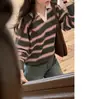 Suéter Top de Malha com Gola Polo e Listras Coloridas Estilo Coreano de Manga Longa para Mulheres