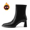Botas de tornozelo de salto alto bico fino estilo europeu e americano em estoque para mulheres, novo modelo outono e inverno 2026, botas finas com aparência incrível com plataforma impermeável para mulheres baixinhas