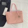 Bolso Tote de Mano Versátil y a la Moda para Mujer 2025 Primavera Nuevo Bolso de Hombro de Gran Capacidad Elegante Bolso Sobaco