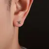 Pendientes de Trébol de Cuatro Hojas de Nuevo Estilo Transfronterizos para Hombres, Lujo Ligero, Gama Alta, Modernos, Únicos, Pendientes de Nicho para Mujeres, Accesorios de Moda y Versátiles
