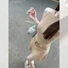 Vestido colete de tricô sem mangas cáqui estilo francês para mulheres, vestido curto de verão para mulheres baixinhas, vestido curto de seda gelada