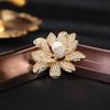 Nuevo Broche de Loto de Alta Gama Estilo Chino para Mujer, Elegante y Gracioso, Accesorio de Moda de Perla Artificial para Chaquetas de Traje