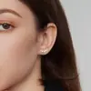 Brincos de Tarraxa com Pedras tipo Diamante Estilo Coreano, Brincos Estilo Ins em Liga de Zinco Prata Imitação, Versáteis, Modernos e Exquisitos Brincos de Zircônia em Estoque