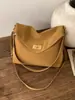 Bolso de Hombro Retro de Alta Gama Transfronterizo para Mujer, Nuevo Modelo Estilo Coreano para el Trabajo y los Viajes Diarios, Diseño de Nicho, Bolso Cruzado Versátil de Lujo Ligero