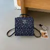 Mochila com estampa floral de nicho para viagem, mochila leve para o dia a dia para mulheres, nova moda outono 2026, mochila estudantil