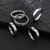 Anillo Simple Liso de Acero de Titanio Incrustado con Diamantes de 4 mm para Parejas, Se Puede Grabar, Anillo de Acero Inoxidable de Alta Gama con Circonita para Hombres y Mujeres