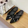Zapatos Mule Franceses de Suela Plana que Aumentan la Altura, Cubre-dedos, Medio Abiertos 2026 Estilo Nuevo de Moda Calzado Exterior Chanclas Plateadas Mary Janes Zapatos de Mujer