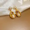 Pendientes de Perla Redondos Geométricos con Tachuelas de Diamante Color Plata, Lujo Ligero, Gama Alta, Exquisitos, Elegantes, Versátiles para Mujer