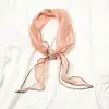 [Mitad Red y Mitad Hilo] Bufanda Pequeña de Seda con Patrón de Diamantes Primavera y Verano Bufanda Ins para Mujer Larga Versátil Bufanda Pequeña Coreana Lazo para Bolso