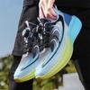 Sapatos Masculinos Verão 2025 Novos Outdoor Modernos Fivela Giratória Solado Grosso Leve Resistente ao Desgaste Esportivo e Lazer Sapatos de Corrida Masculinos
