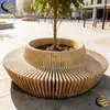 Assentos em Árvore de Piscina de Shopping Center, Assentos em Arco para Lazer em Paisagismo Externo, Assentos Criativos de Descanso Públicos, Assentos de Fatia de Madeira Maciça de Formato Irregular