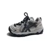 Zapatos de hombre 2026 nuevo otoño casual transpirables de malla zapatillas de moda con un toque de alta gama, versátiles y elegantes zapatos de papá
